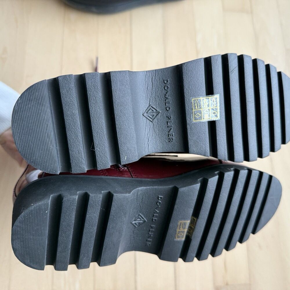 Donald Pliner Halson Crinkle Patent Upper Lace Up Booties in Bordeaux Burgundy 6 - Picture 11 of 14